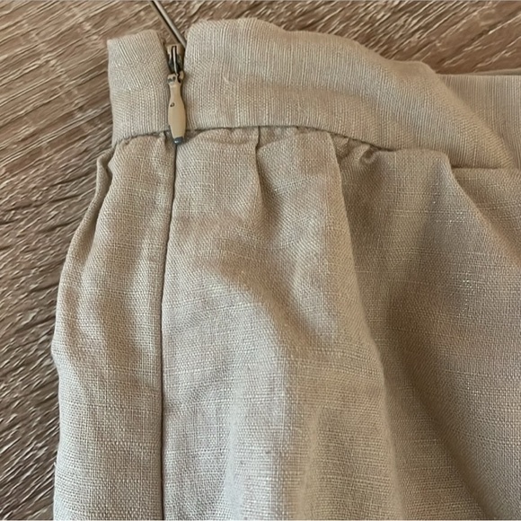 Anthropologie Edme & Esyllte Gold Tulip Layered Petal Skirt Pre-loved size 6p - Picture 2 of 4